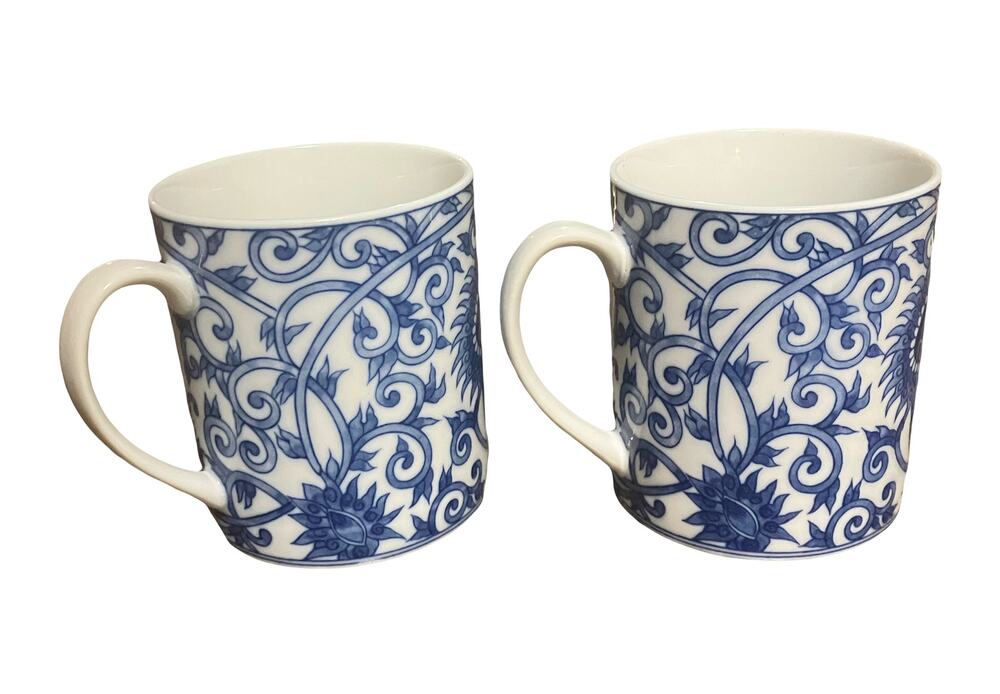 Blue & White Chinoiserie Style Floral Ceramic Coffee Mug Set of 2 – Unmarked